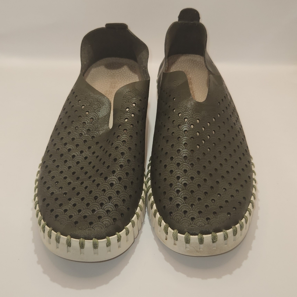 Ilse Jacobsen Size 38 Tulip Gun Metal Shoes